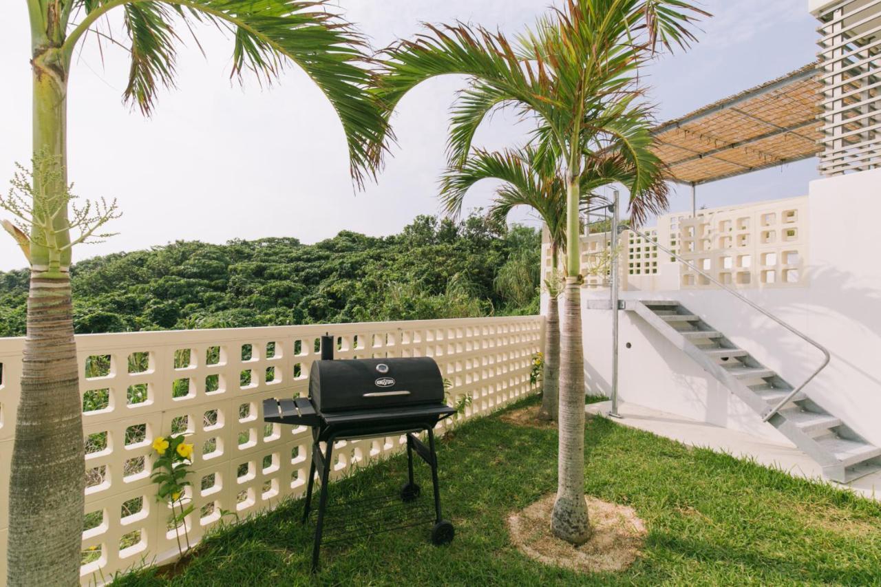 Hideout Okinawa Uruma Esterno foto