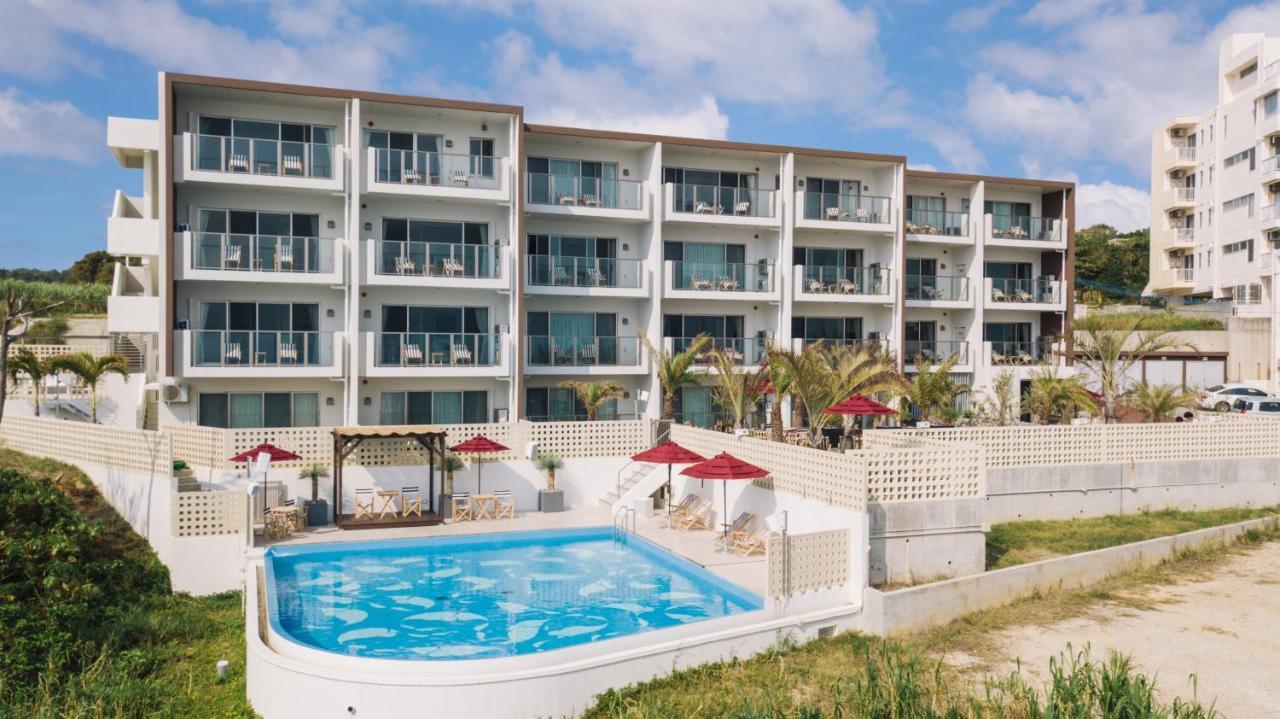 Hideout Okinawa Uruma Esterno foto